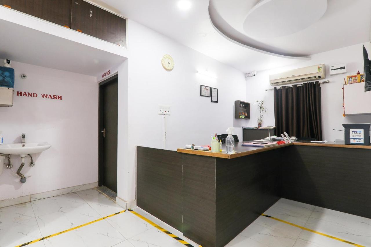 Super Oyo Capital O 78105 Hotel Figtree Premier Patna  Exterior photo