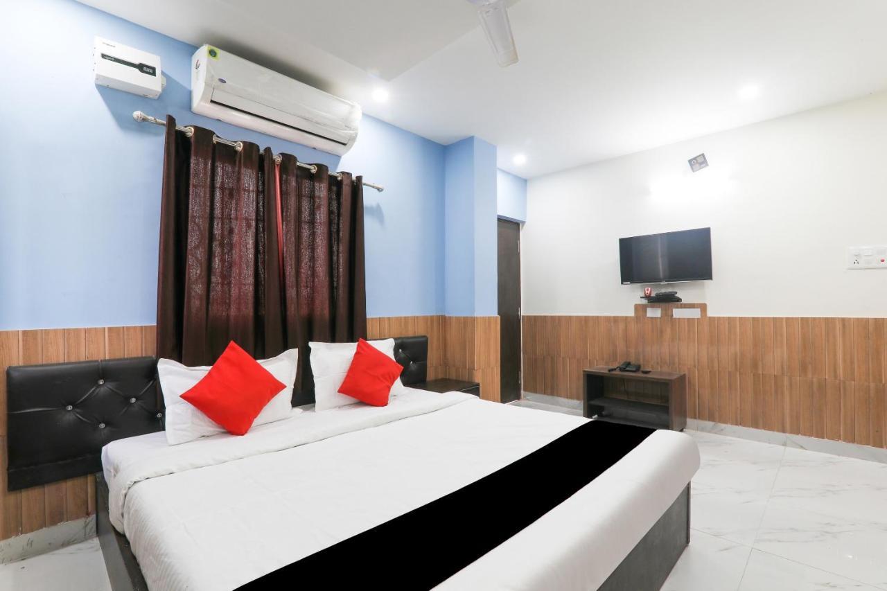 Super Oyo Capital O 78105 Hotel Figtree Premier Patna  Exterior photo