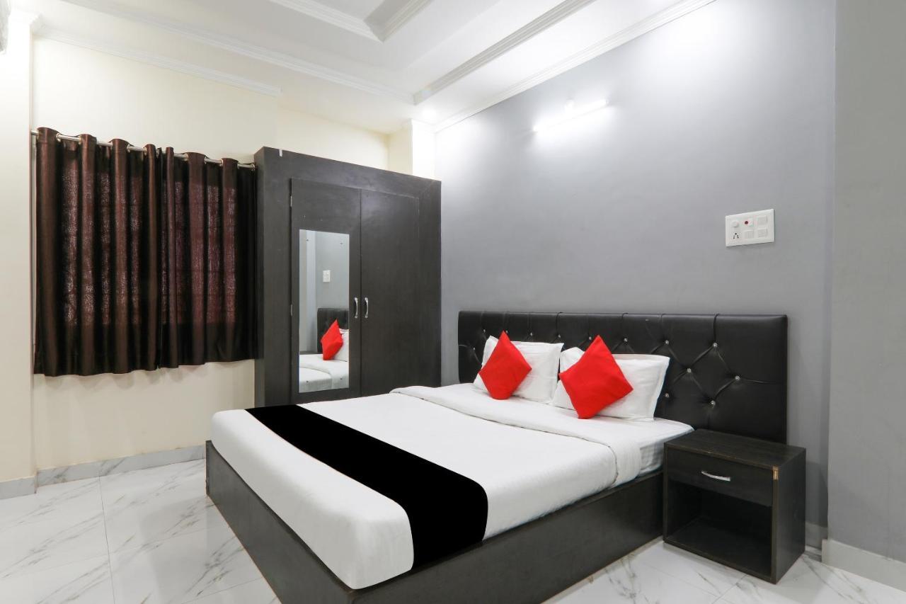 Super Oyo Capital O 78105 Hotel Figtree Premier Patna  Exterior photo